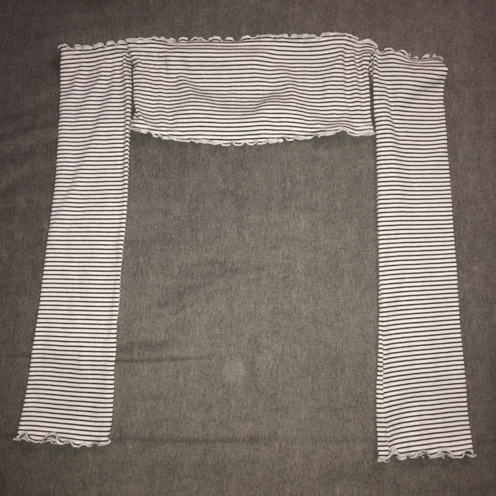 Black & White Bandeau Long Sleeve Top